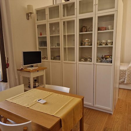 Five Roses Bed&Breakfast Pisa Exterior foto